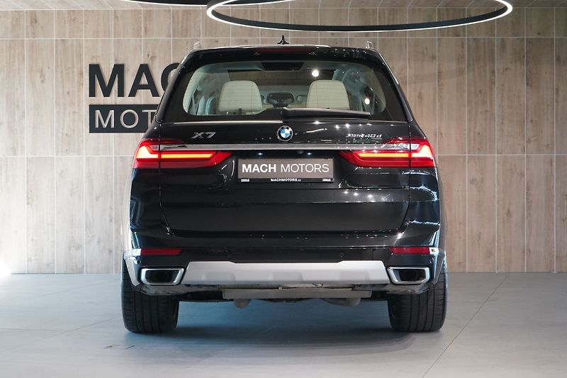BMW X7 40d xDrive, Laser, Tažné, HUD - fotka 10 z 50