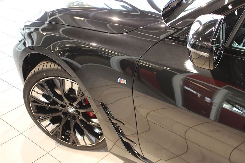 BMW Řada 4 420d xDrive M Sport Pro GranCo - fotka 9 z 37