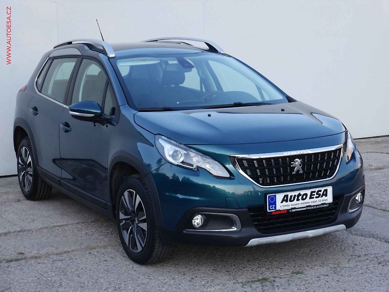Peugeot 2008 (2019) 1.2 PT, Allure, park. čidla - fotografie inzerátu