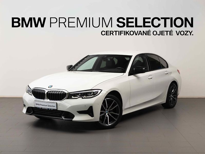 BMW Řada 3 320d xDrive - fotka 1 z 22