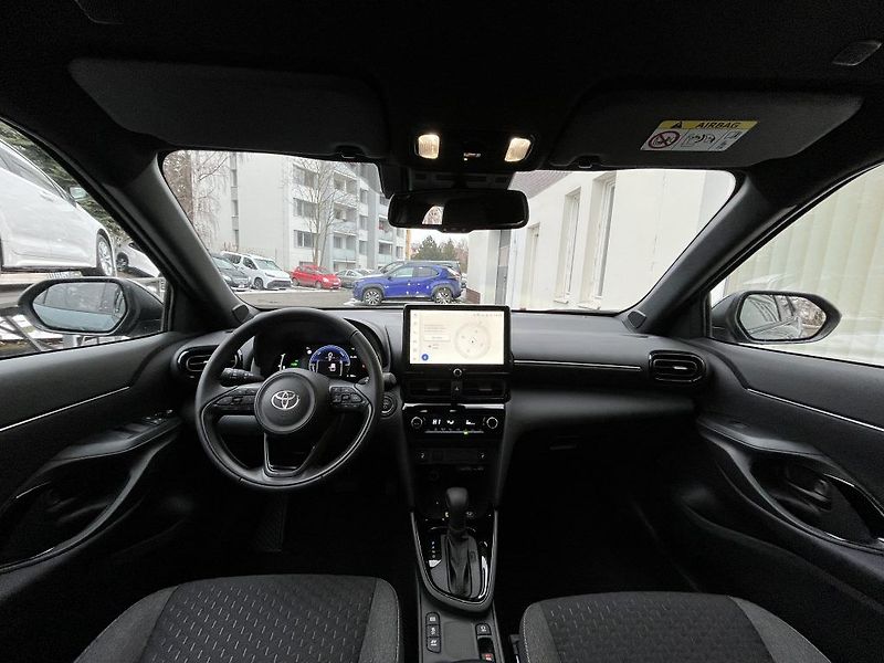Toyota Yaris Cross 1.5 HEV CVT (2x4) Style - fotka 26 z 27