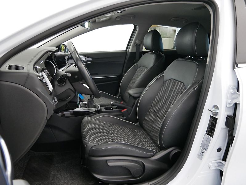 Kia XCeed - fotka 11 z 28