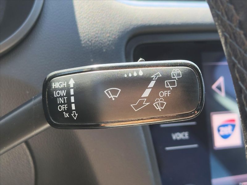 Škoda Octavia 1,6 TDI DSG CZ Style LED DPH - fotka 20 z 38