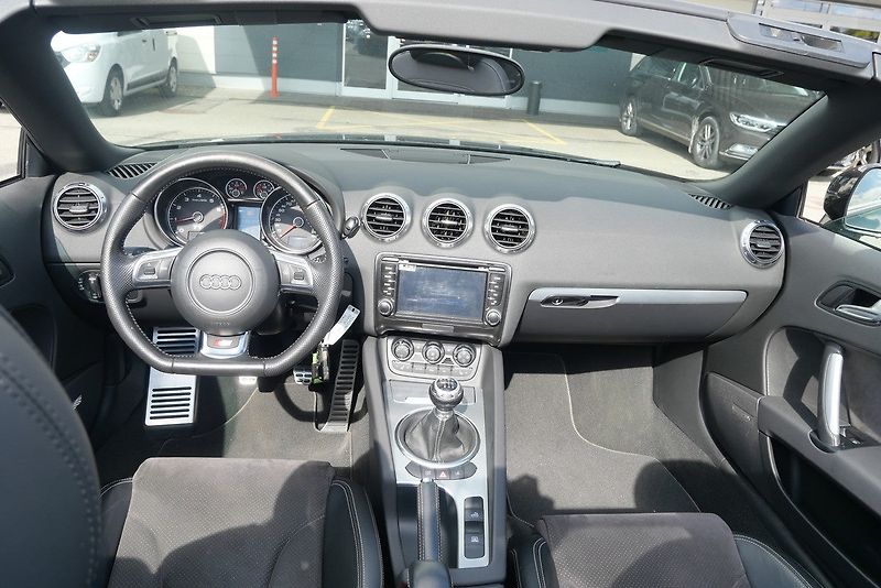 Audi TT - fotka 6 z 6