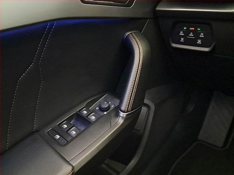 Cupra Formentor (2024) 1.5 TSI - fotka 19 z 23