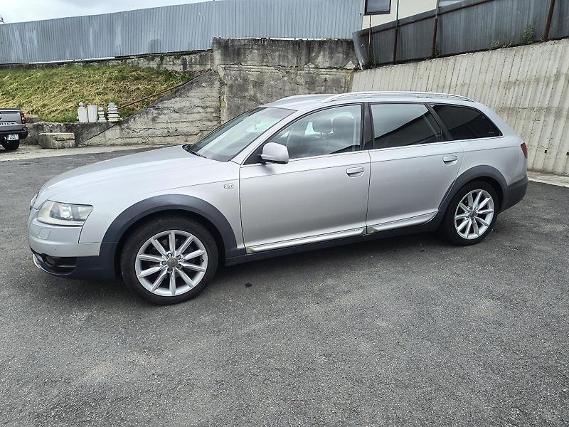 Audi A6 (2008) 3.0 TDI Q AT/NAVI/VZDUCH/KŮŽE - fotka 4 z 52