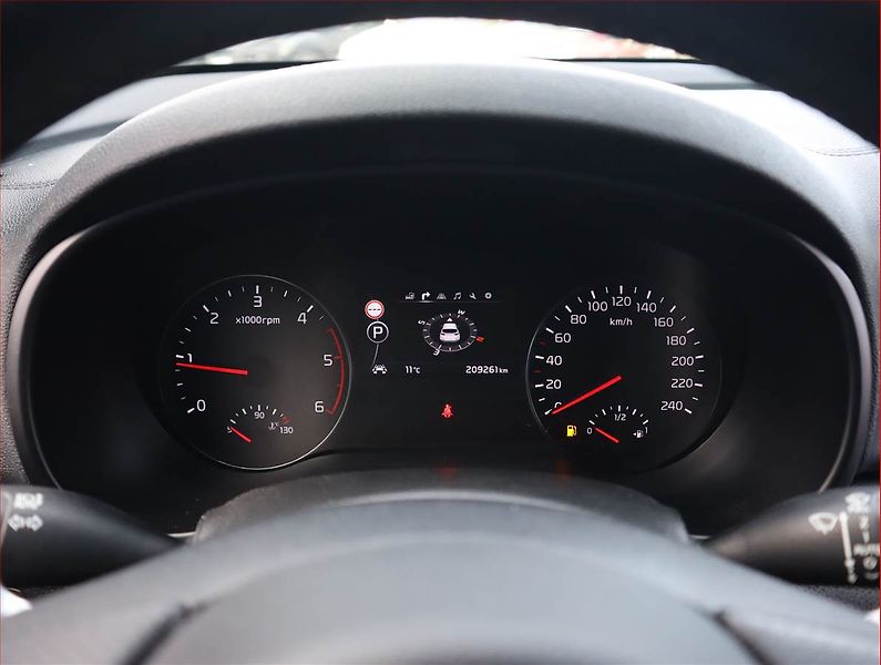 Kia Sportage (2017) GT Line 2.0 CRDi, 4X4 - fotka 11 z 19