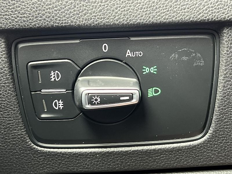 Volkswagen Passat Alltrack 2.0TDi 176kw 4X4 DSG  - fotka 15 z 55