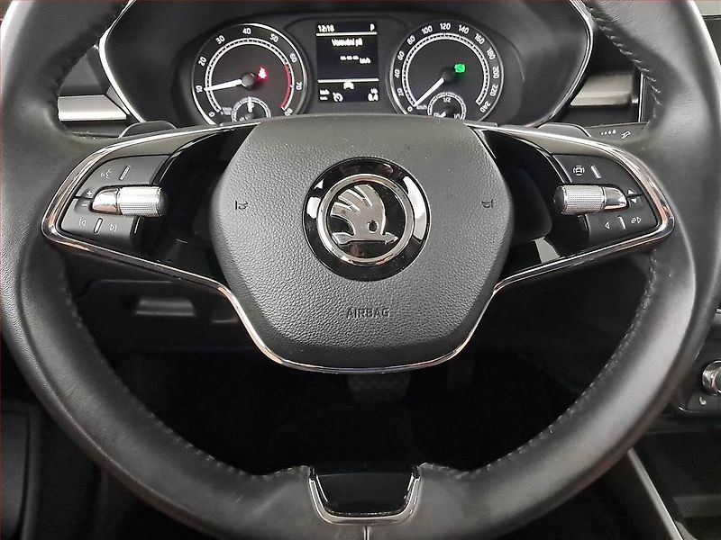 Škoda Fabia (2022) Style 1.0 TSI, Automat - fotka 16 z 20