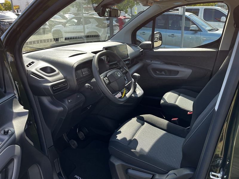 Toyota ProAce City Verso 1.5D 6MT Business ODBĚR ihned - fotka 13 z 27