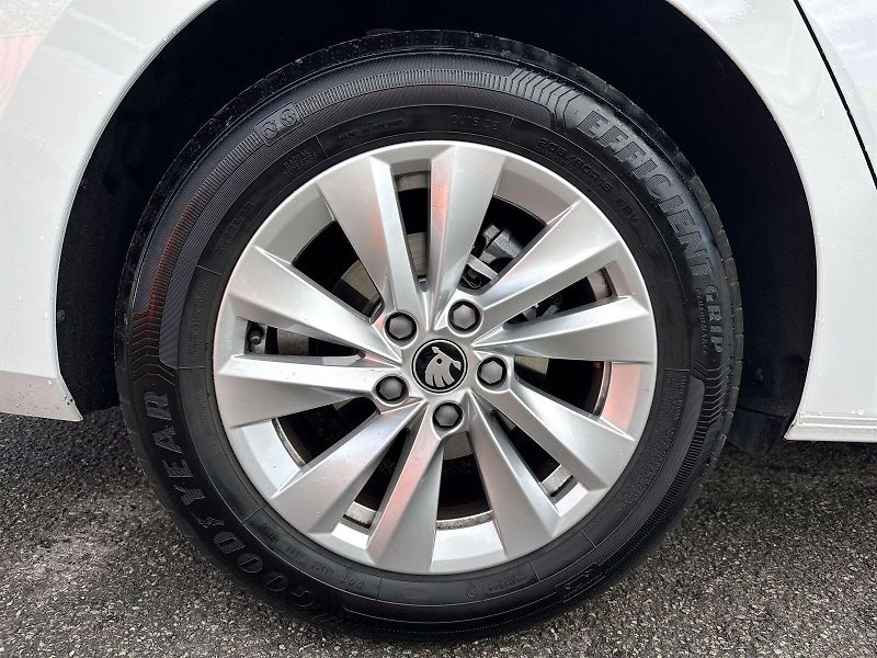 Škoda Octavia (2026) Combi 1.5 TSI DSG Selection - fotka 29 z 32