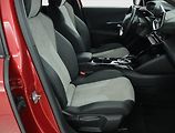 Peugeot 2008 (2021) GT 50 kWh, SoH 85%, Automat - náhled 9