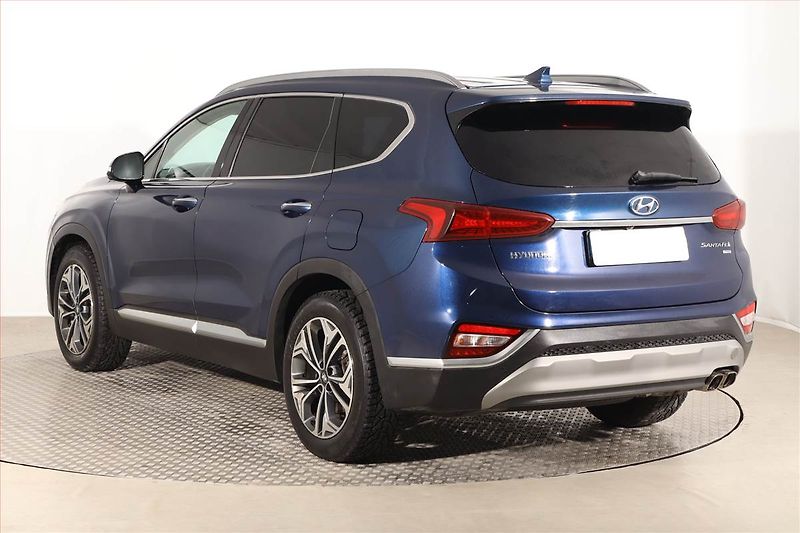 Hyundai Santa Fe (2019) Style 2.2 CRDi, 4X4, Automat - fotka 4 z 34