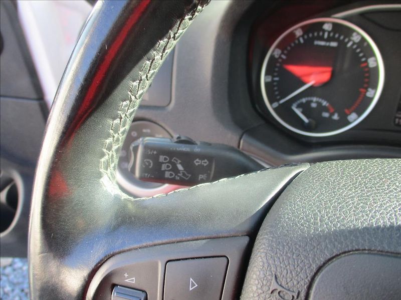 Škoda Octavia 1,4 TSi, Navi,aut.klima,servis - fotka 24 z 45