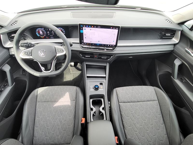 Volkswagen Tayron (2026) People 2,0 TDI 110KW - fotka 5 z 27