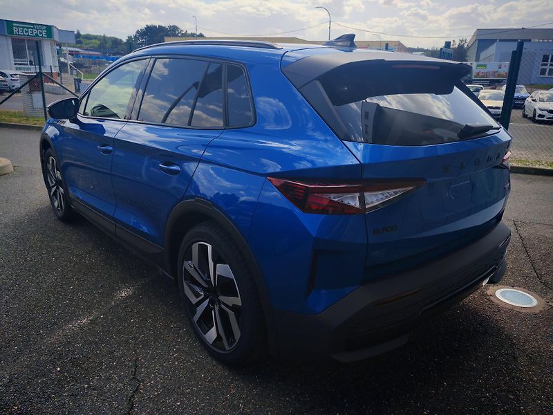Škoda Elroq Sportline 61 kW + Advenced pak - fotka 4 z 18