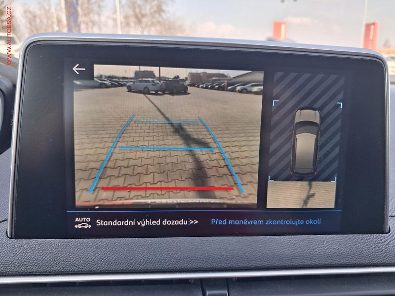 Peugeot 3008 (2019) 1.5 HDi, Allure, LED - fotka 16 z 16