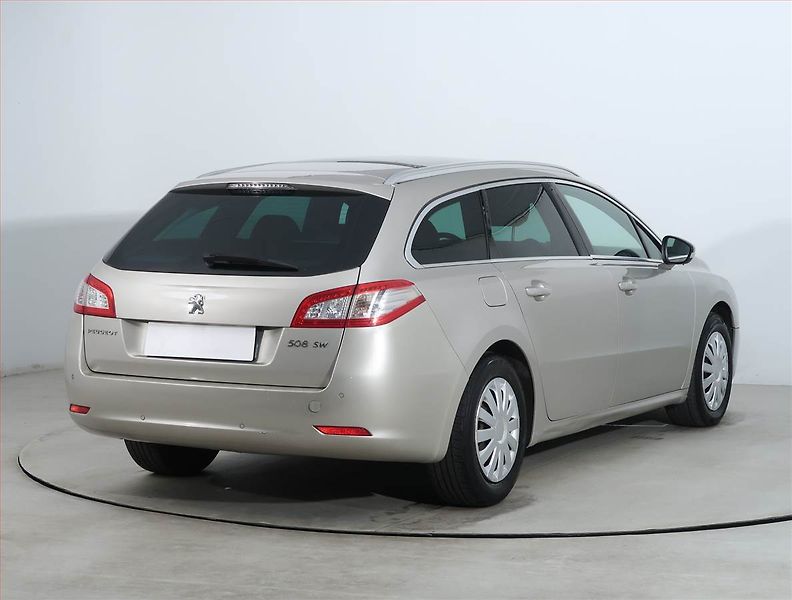 Peugeot 508 (2011) 2.0 HDi, nová STK, udržované - fotka 5 z 22