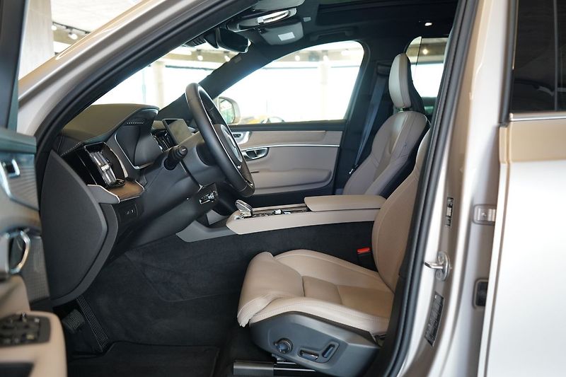 Volvo XC90 T8 ULTRA Bright, Masáž, Bowers - fotka 20 z 50