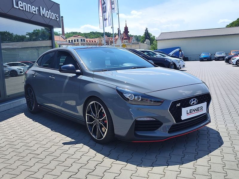Hyundai i30 2.0 T-GDi/202kW N Performace - fotka 3 z 38