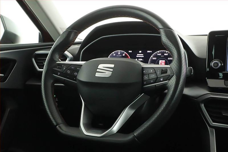 Seat Leon (2021) 1.5 TSI, Kůže, Tempomat - fotka 19 z 21