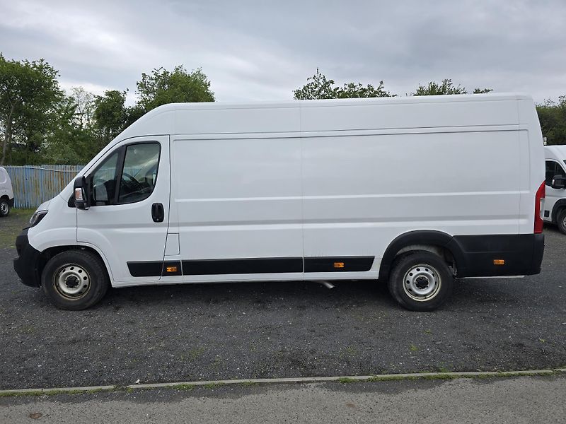 Fiat Ducato  Maxi 2,2 MTJ SCR L4H2 (103  - fotka 2 z 6