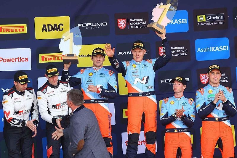 Závěrečná etapa a cíl Středoevropské rallye v Pasově.