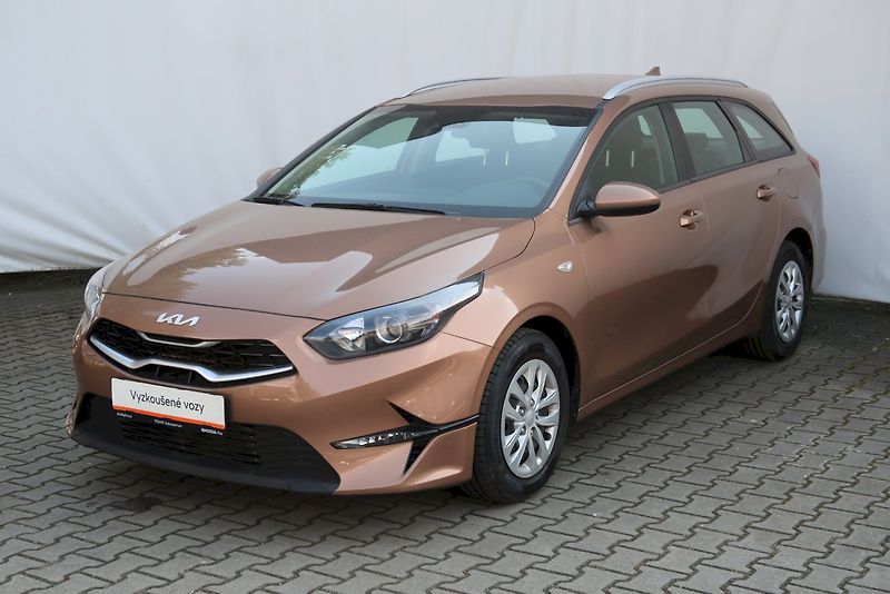 Kia Ceed (2022) Sportswagon 1.0 T-GDI / 88 kW - fotka 1 z 30