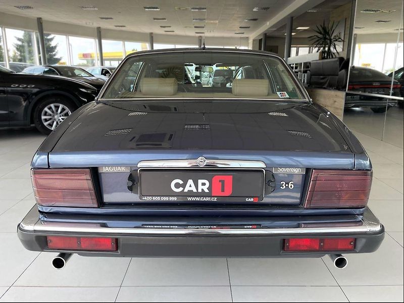 Jaguar XJ 3.6 Sovereign*1.majitel - fotka 6 z 30