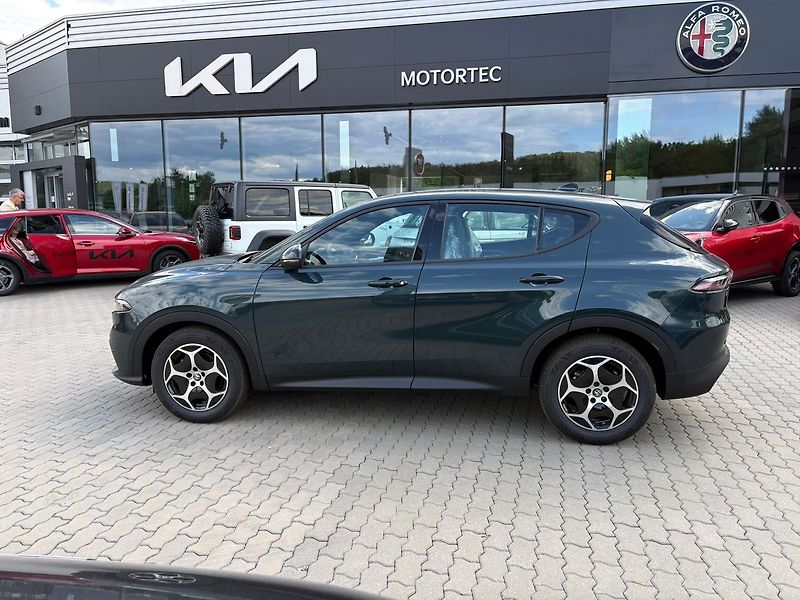 Alfa Romeo Tonale (2026) 1.6 JTDm 130 TCT6 - fotka 4 z 15