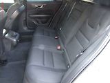 Volvo V60 (2019) 2.0 D4 4x4, Cross Country - náhled 10