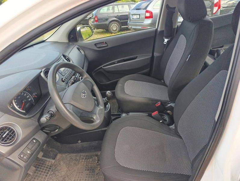 Hyundai i10 (2019) 1.0 Family club - fotka 23 z 23