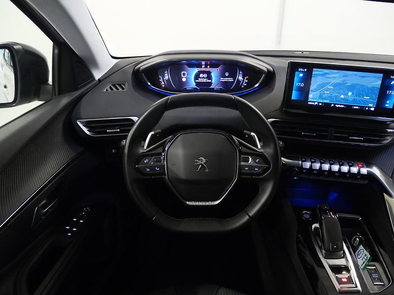 Peugeot 3008 - fotka 17 z 32