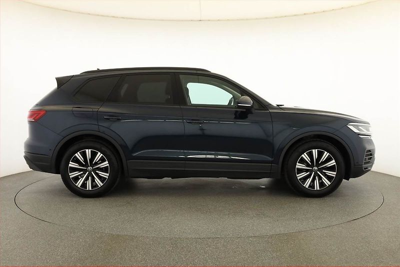 Volkswagen Touareg (2024) 3.0 TDI - fotka 6 z 21