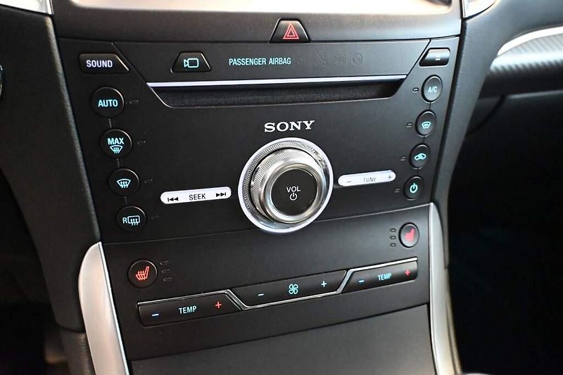 Ford S-MAX (2022) 2.0 LED ACC SONY Tažné WEBASTO - fotka 19 z 40