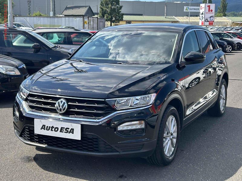 Volkswagen T-Roc (2019) 1.0TSi, ČR, AC, tažné - fotka 3 z 17