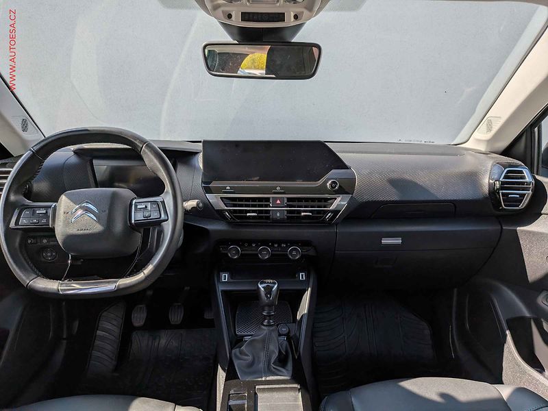 Citroën C4 (2021) 1.2 PT, 1.maj,ČR, LED - fotka 8 z 18