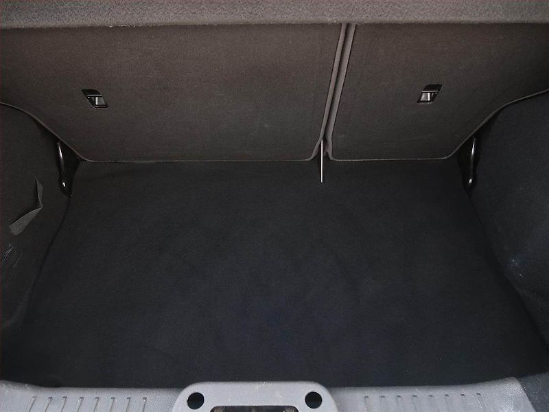 Ford Fiesta (2013) 1.25 - fotka 14 z 16