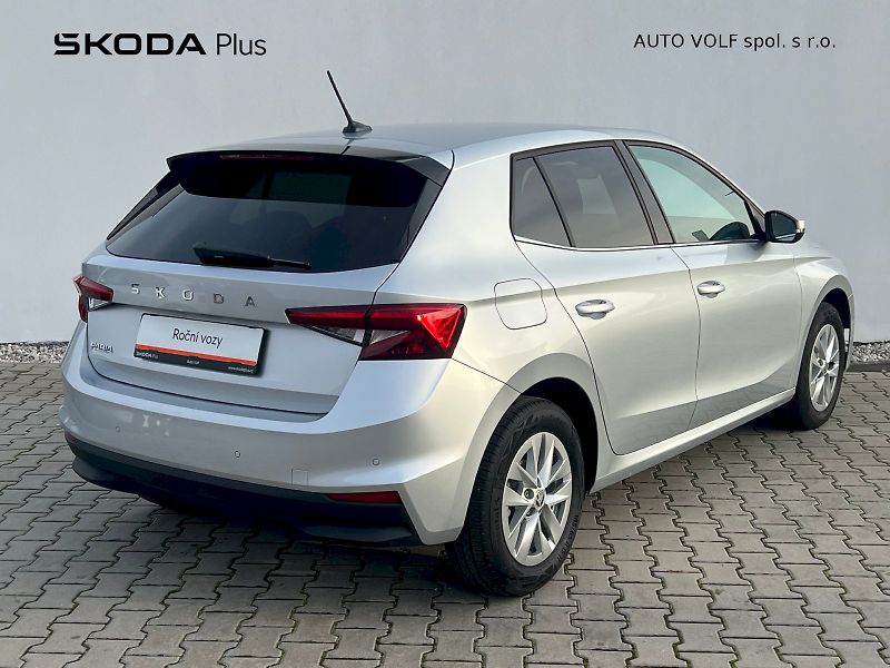 Škoda Fabia (2024) Top Selection 1.0 TSI 85 kW 6° - fotka 2 z 31