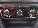Škoda Superb (2010) 1.6 TDi, Comfort, TZ - náhled 12