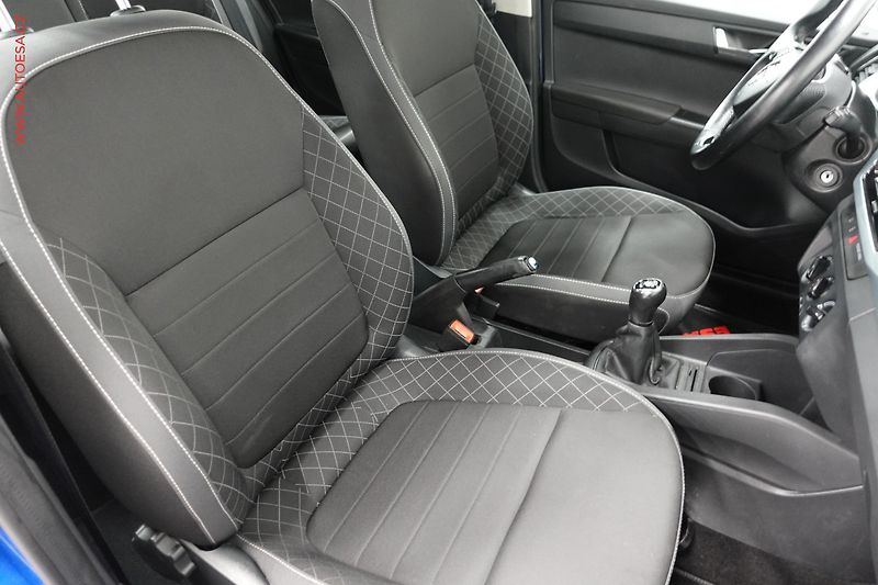 Škoda Fabia (2021) 1.0 TSi, 2.maj,ČR, Ambition - fotka 12 z 21