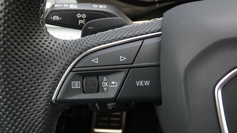 Audi Q8 50 TDi quattro Tiptronic - fotka 12 z 29