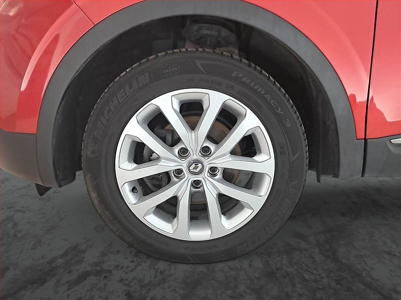 Renault Kadjar (2016) 1.6 dCi, 4X4, Serv.kniha - fotka 15 z 18