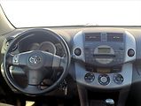 Toyota RAV4 2,2 D-4D 4x4 Aut.klimatizace - náhled 16
