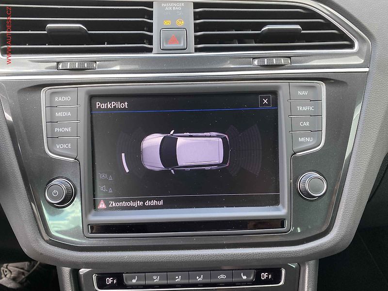 Volkswagen Tiguan (2017) 2.0 TDi 4X4, Highline, DSG - fotka 18 z 20