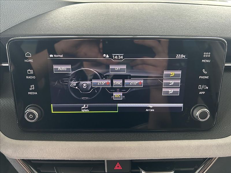 Škoda Kamiq 1,0   TSI85kW,1.MAJITEL,ČR,FIR - fotka 20 z 35