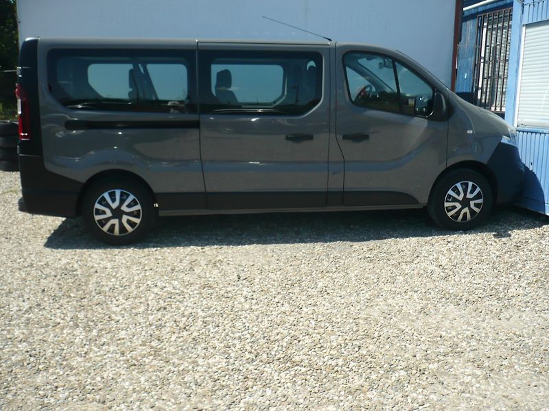 Opel Vivaro 1.6 DCI 92Kw 9Míst Long - fotka 8 z 28