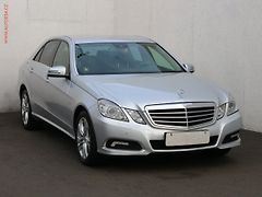Mercedes-Benz Třídy E (2014) 2.1 D E200, Avantgarde, AT - fotografie inzerátu