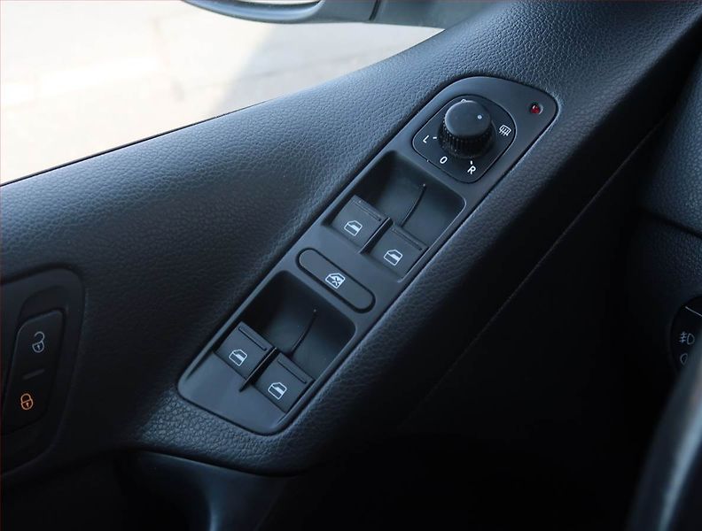 Volkswagen Tiguan (2014) 2.0 TDI, Navi, Tempomat - fotka 20 z 22