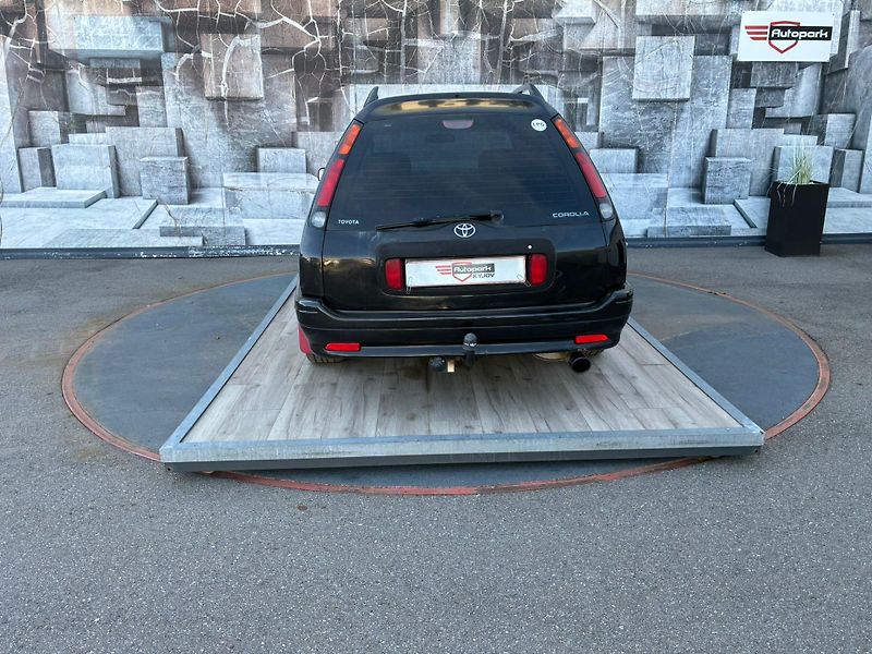 Toyota Corolla (2000) 1.4 LPG, 71KW - fotka 7 z 15